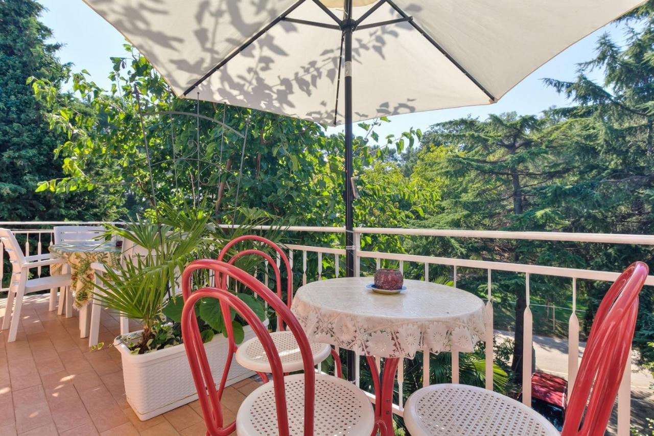 סבודרייה Gino House With Apartments מראה חיצוני תמונה